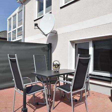 Apartment With Terrace In Warnkenhagen Warnkenhagen  Exterior photo