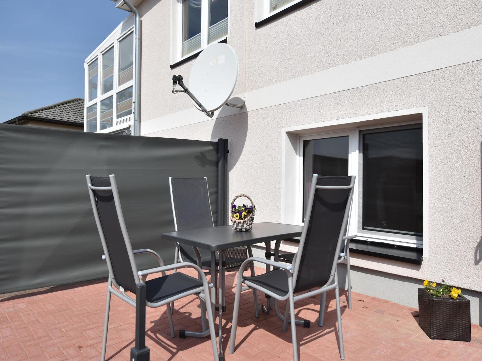 Apartment With Terrace In Warnkenhagen Warnkenhagen  Exterior photo